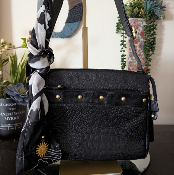 Great American leatherworks black bag with bronze rivets eeuc - Picture 1 of 15